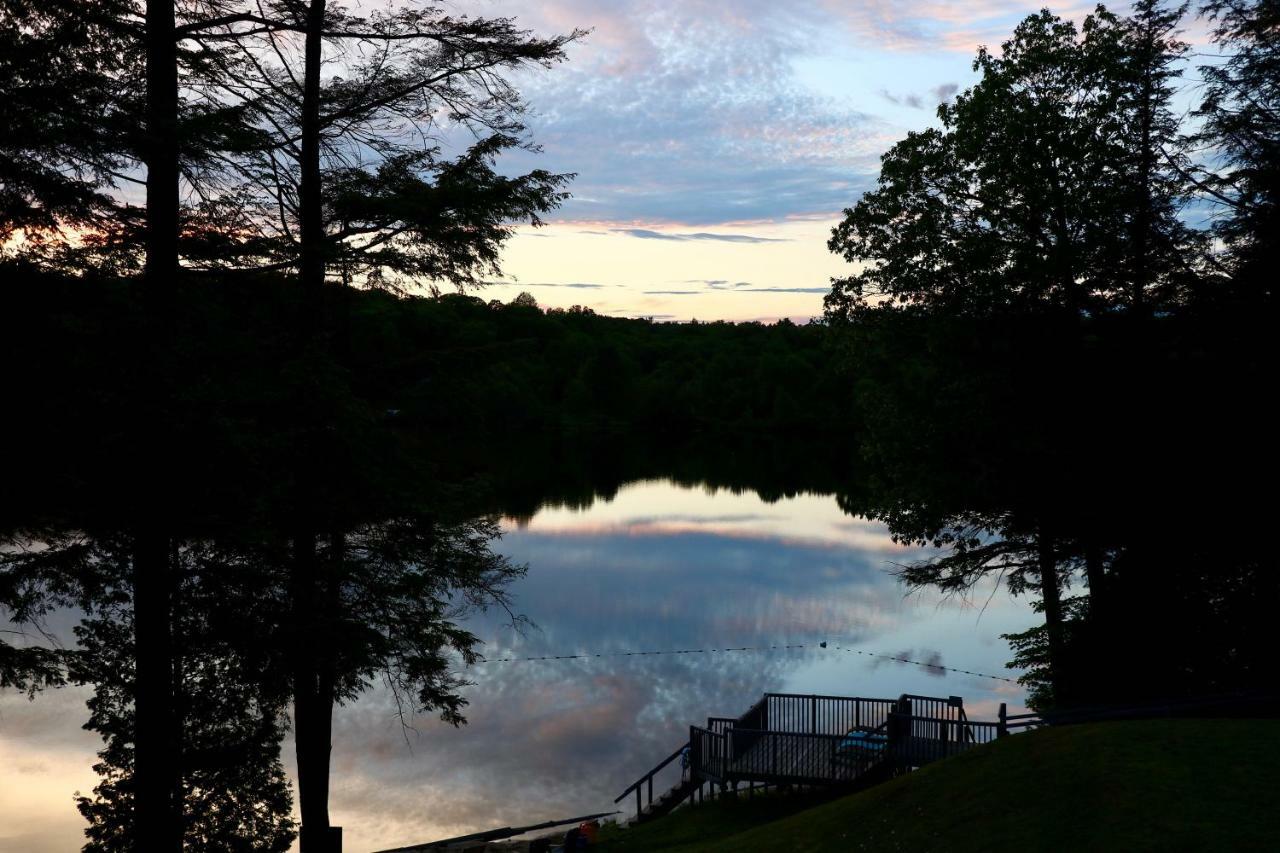 Sunny Point Resort Otter Lake